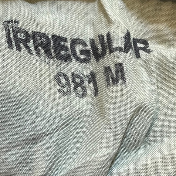 LEVI'S SLIMMING STRAIGHT HIGH RISE CUSTOMIZED HARRY POTTER PATCH DARK DENIM JEAN - Picture 12 of 15